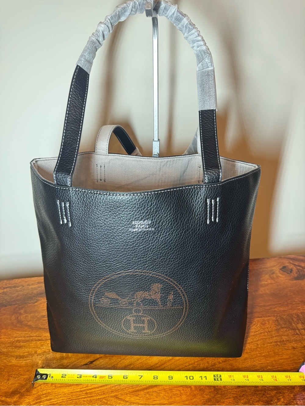 Black Leather Tote Bag. No Brand.